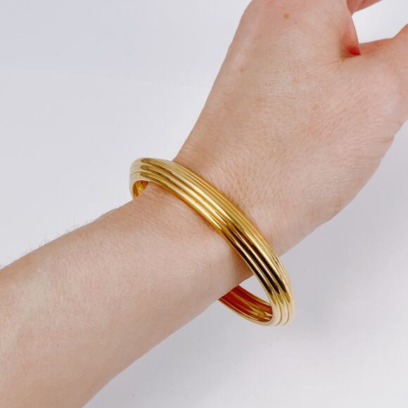 Vintage Signed Trifari 1960s Bangle Bracelet Multi-Strand Mid Century Gold Tone - Picture 2 of 11